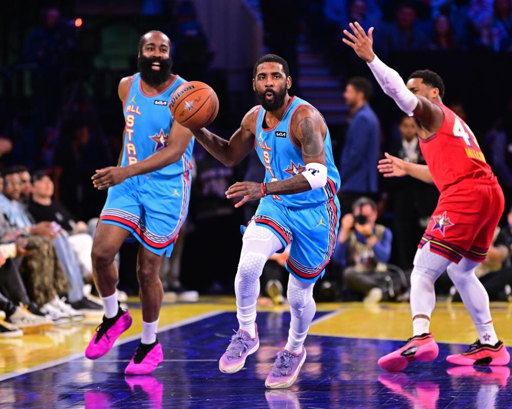 添了悬念 添了悬念